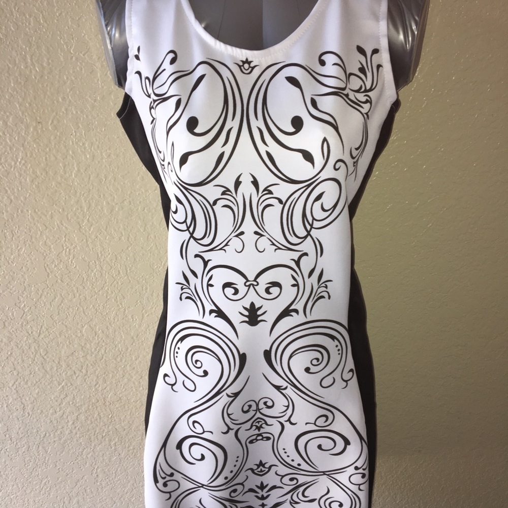 Women’s Size 4 Dress